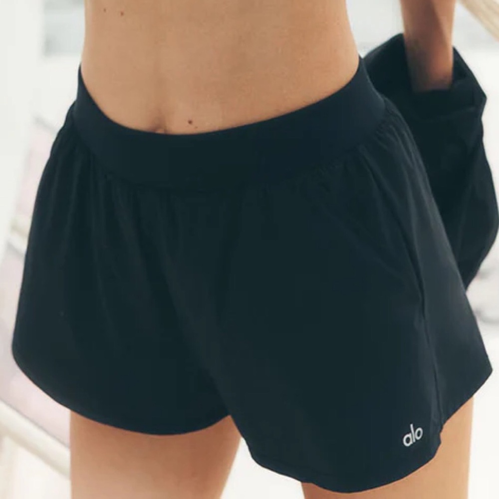Alo Yoga Breezy Short Black S